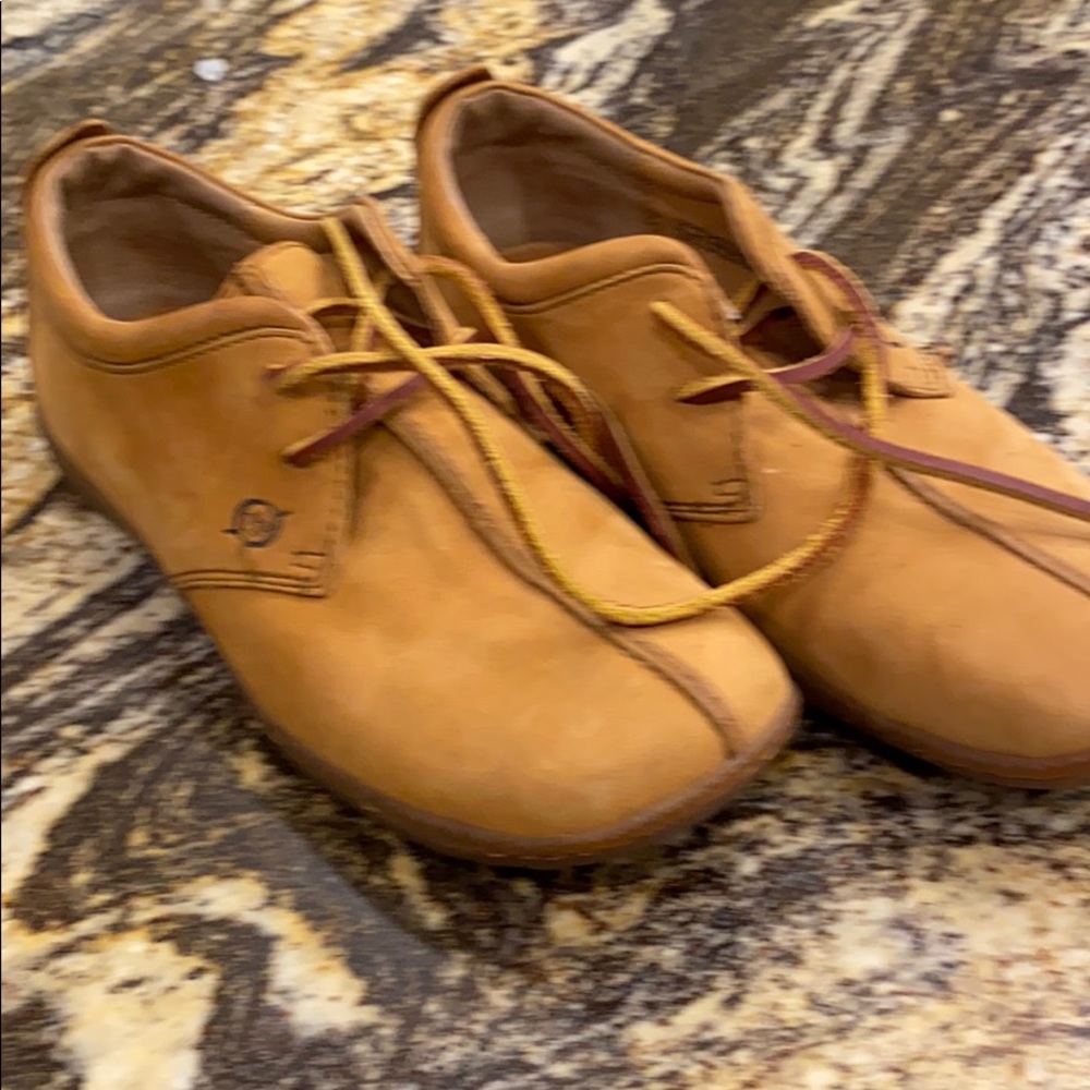 Leather Lace up Shoes